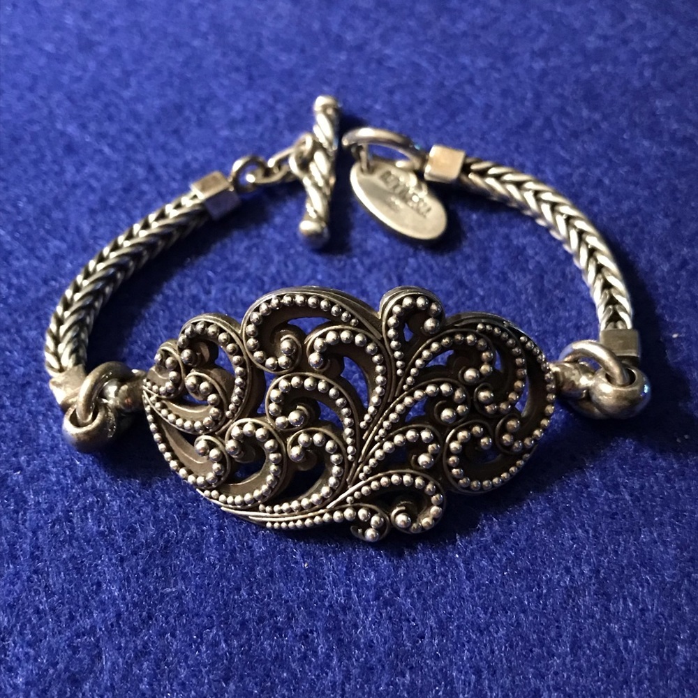 Lois Hill Filigree Scallop Edge Bracelet